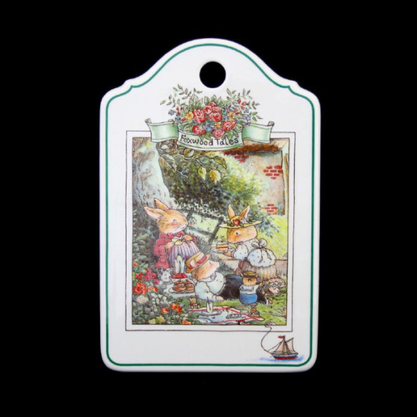 Villeroy & Boch Foxwood Tales Cheese and Cracker Board
